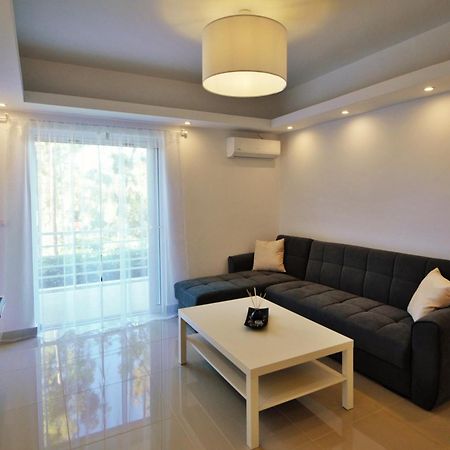 Athena Apartment アルテミダ エクステリア 写真